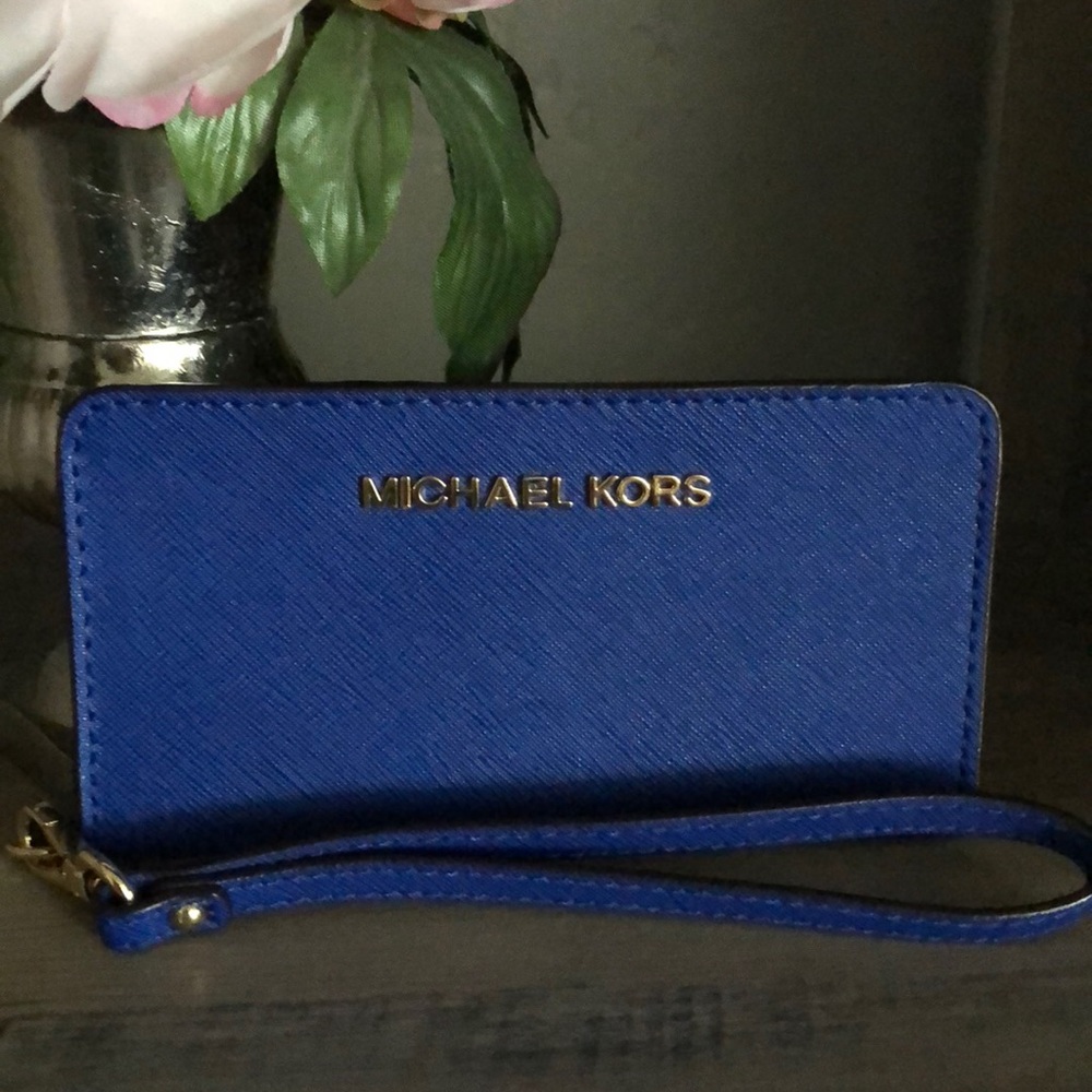 Authentic Michael Kors Phone Wallet
